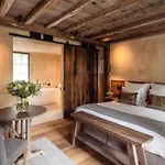 Отель La Ferme Saint Simeon & - Relais & Chateaux Онфлёр
