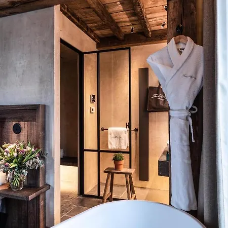 Отель La Ferme Saint Simeon & - Relais & Chateaux 5*