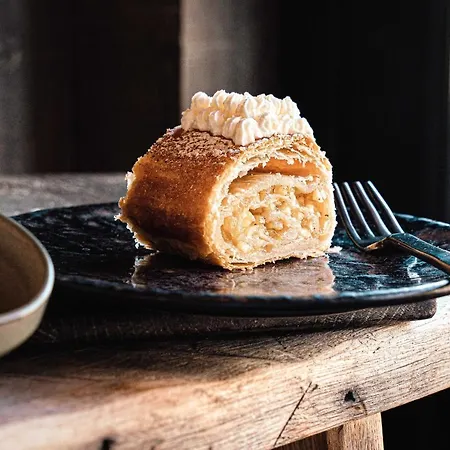 La Ferme Saint Simeon & - Relais & Chateaux Hotel