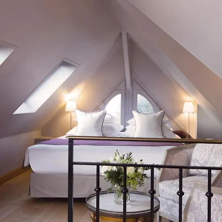 Hotell La Ferme Saint Simeon & - Relais & Chateaux 5*