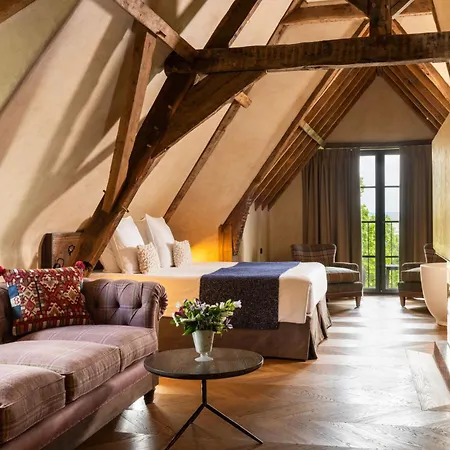 호텔 La Ferme Saint Simeon & - Relais & Chateaux 5*