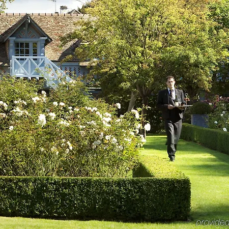 Hotell La Ferme Saint Simeon & - Relais & Chateaux