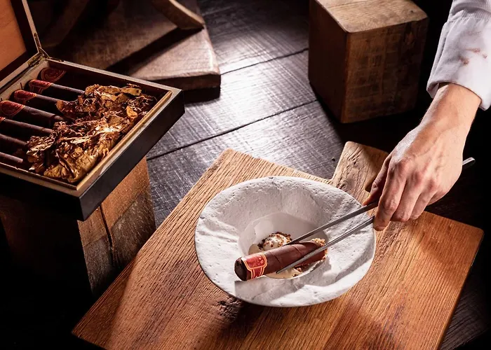 La Ferme Saint Simeon & - Relais & Chateaux Hotel