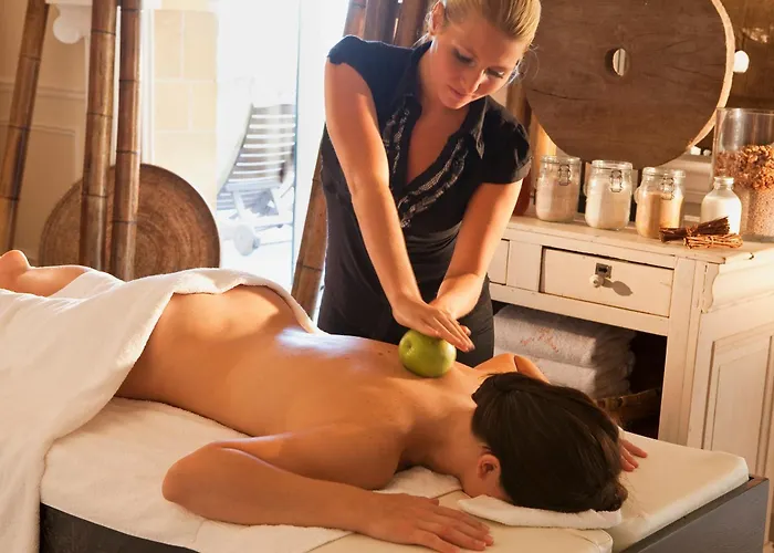 La Ferme Saint Simeon & - Relais & Chateaux Онфлёр