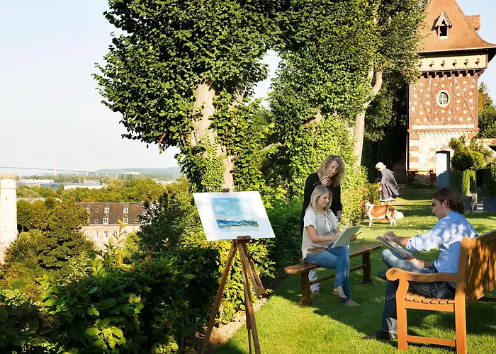 Hotel La Ferme Saint Simeon & - Relais & Chateaux 5*